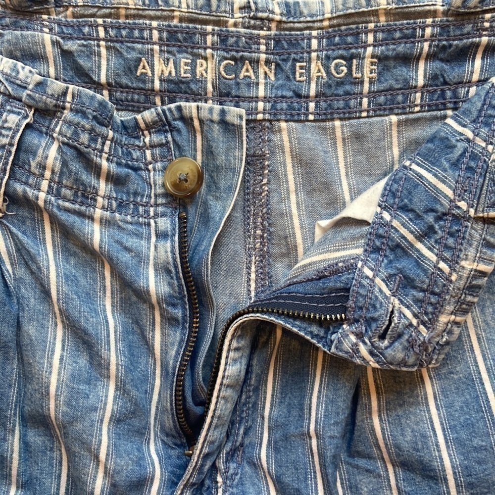 American Eagle Women's Stripped Denim Paper Bag Waist with Tie Belt Shorts - 6 - Picture 4 of 5